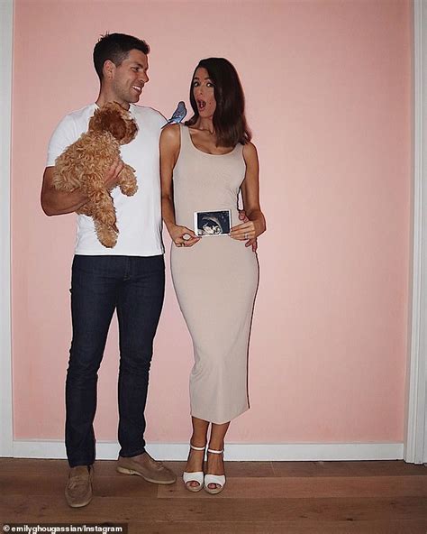 Bachelor Star Emily Simms Announces She S Expecting A Baby Girl With Husband Pierre Ghougassian