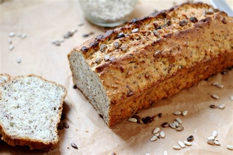 Home Of Happy Leinsamen Brot Mit Sesam Und Sonnenblumenkernen