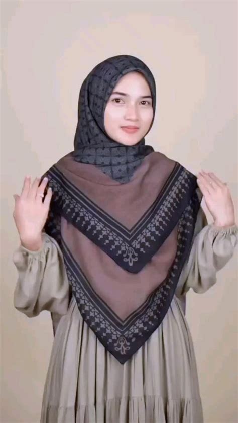 Pin Oleh Maharani Hijab Di Hijab Gaya Hijab Model Baju Wanita Model