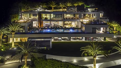 The Worlds 10 Most Expensive Houses—and Who Owns Them