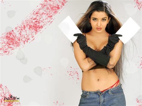 Very Hot Masala Pics ~ Sexy Actresses Wallpaper