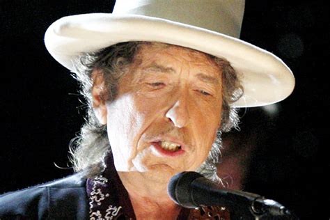 Bob dylan (born 1941) us singer, musician and songwriter. Bob Dylan Songs to Aid Amnesty International