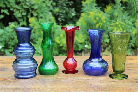 Colored Glass Vases Medium Vintique Rental