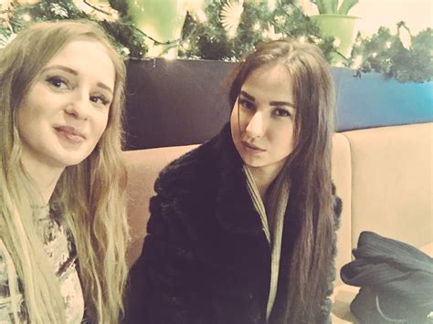 Tw Pornstars Selena Mur Twitter We Went To Eat In A Modest Cafe To Good People 💚 Emily 1