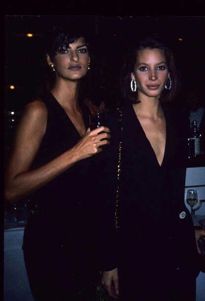 Linda Evangelista And Christy Turlington En 2020 Christy Turlington