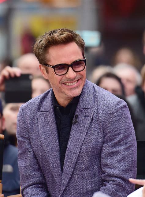 The official page of robert downey jr twitter: Why Robert Downey Jr Won't Do Indie Movies - Avengers Star ...