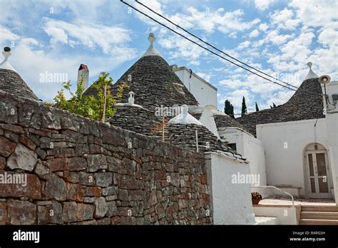 Trulli Houses In Alberobello Puglia Italy Stock Photo Alamy