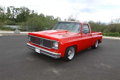 Beverly Bushs Dream 1974 Chevy C10 Debuts Hot Rod Network