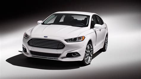 2013 Ford Fusion Wallpaper Size