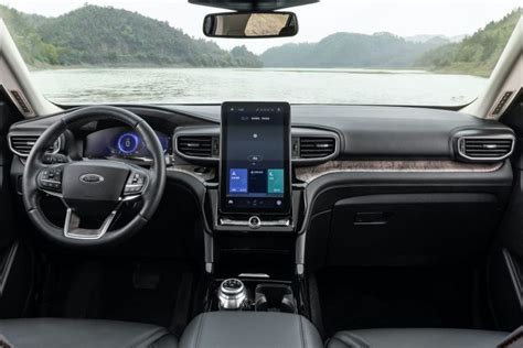 The interior of palisade does look. Chinese Market Explorer Infotainment Update for 2021 US ...