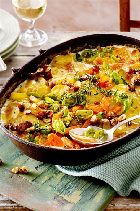 Diese lecker an bord serie sehe ich mir auch gerne auf youtube an. XXL-Gemüsegratin Rezept | LECKER in 2021 | Rezepte ...