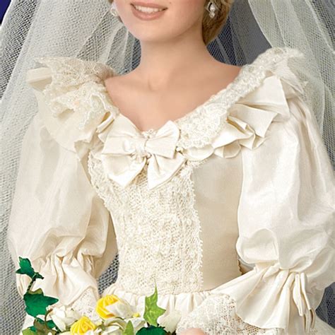 Princess Diana Commemorative Porcelain Bride Doll The Peoples