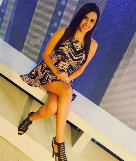 Susana Almeida Flashing Her Legs The Sexiest Weather Girls In The