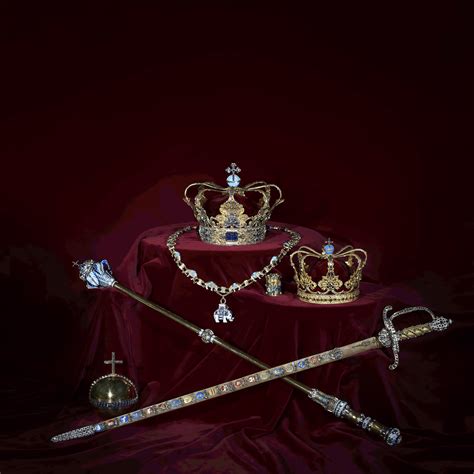 Royal Regalia Of The Kingdom Of Denmark Jóias Da Coroa Real