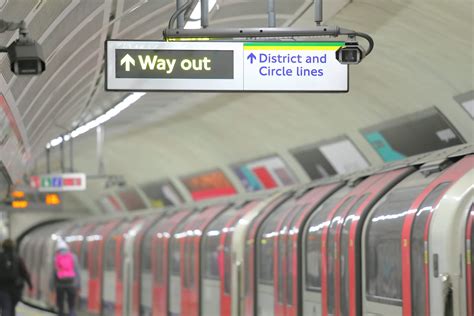 The Tube 10 Interesting Facts About The Circle Line Londontopia