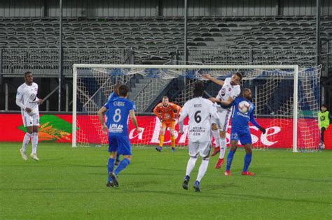 We did not find results for: Le Résumé : Bourg en Bresse - SOC A