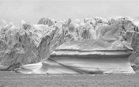 Download Wallpaper 3840x2400 Iceberg Ice Arctic Winter 4k Ultra Hd
