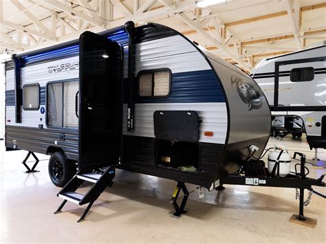 2019 forest river cherokee wolf pup 18rjb the 18rjb is what a small toy hauler should be with the right combination of size discover new places in the 2021 forest river cherokee wolf pup 18rjb. 2021 Forest River Cherokee Wolf Pup 18RJB - RV Dealer ...