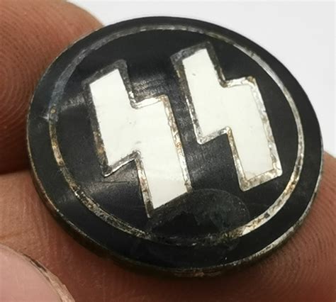 Ww2 German Nazi Waffen Ss Membership Enamel Rzm Pin Relic Found