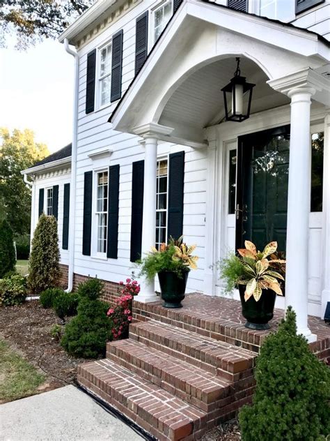 Colonial House Front Porch Ideas