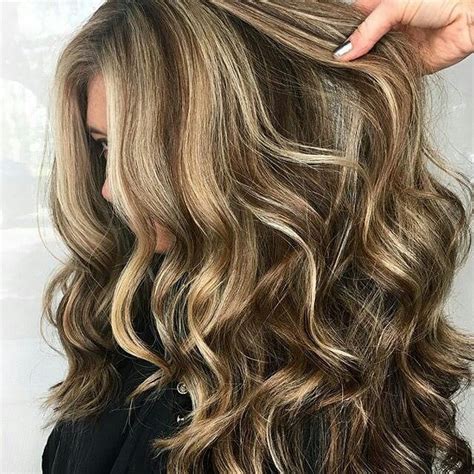 Dark skin tones with golden undertones. * Dark Walnut Dimension.... Brunette Balayage ...