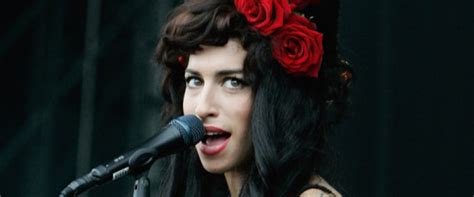 amy winehouse dead body uncovered