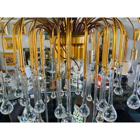 Taking inspiration from opulent interiors of the 1960s and approach to design taken by the likes of william. Mid-Century Modern Italian Murano Crystal Teardrop ...