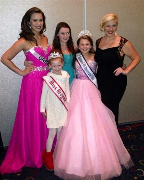 Tara Miss Oregon Plus Usa W Some Of The Oregon Contestants After National American Miss What