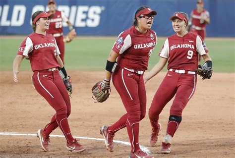 Oklahoma Softball Wcws Field Includes Ou And Two Chief Big Rivals