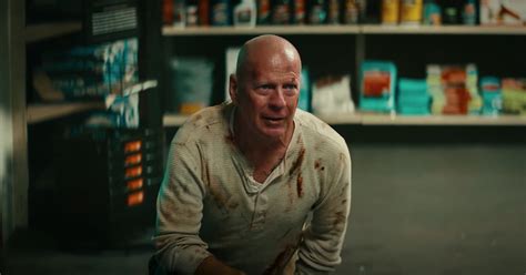 Bruce Willis Kicked Out Of Los Angeles Rite Aid After Refusing To Wear