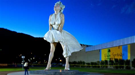 Iconic or Sexist? Palm Springs Mulls a Marilyn Monroe Statue - The New ...