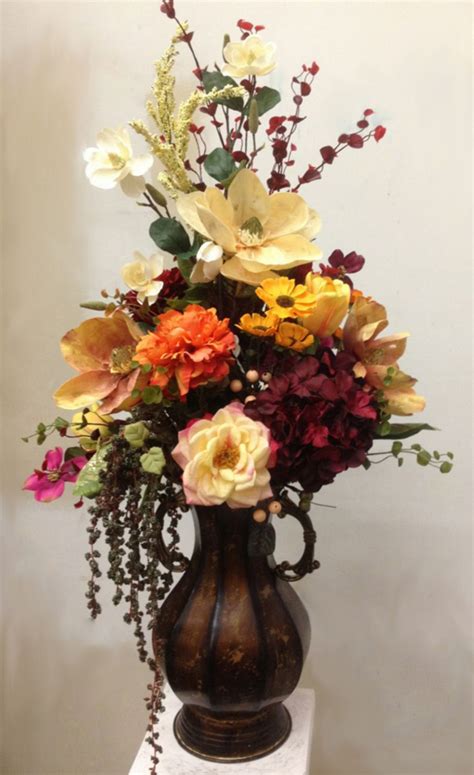 Adorable 65 Beautiful Fall Flower Arrangements Ideas That You Can Make