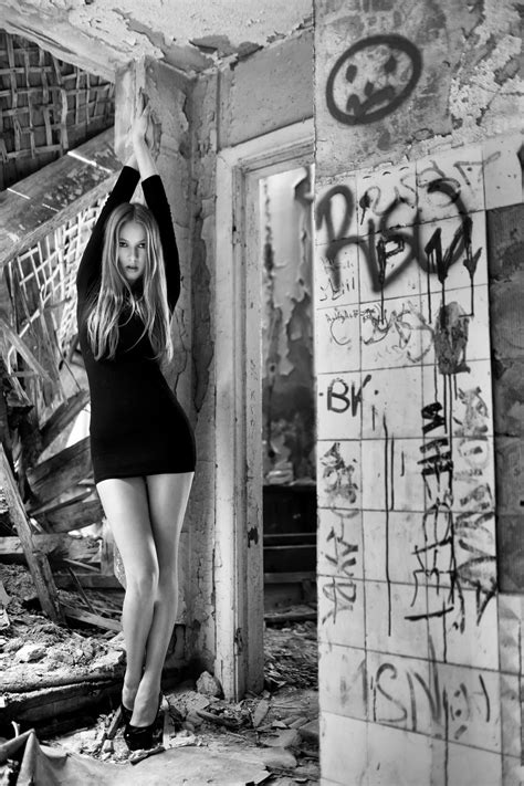 Pin By Eko Lune On Dream Abandoned Building Photoshoot Models