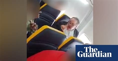 Racist Incident Filmed On Ryanair Flight Video World News The