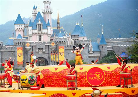 Currently, it's the fifth disneyland in the world and is located on lantau island just adjacent to the chek lap kok airport. Travel Ideas & Tips: Top Rides Hong Kong Disneyland ...