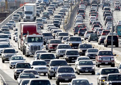 Lots Of Crowded Highways High Temperatures Expected For July Fourth