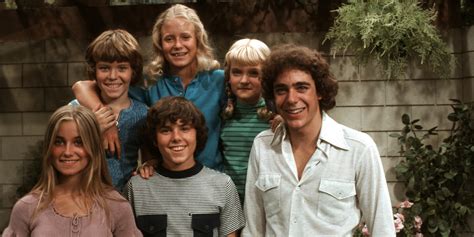 25 Things You Never Knew About The Brady Bunch Sportingz