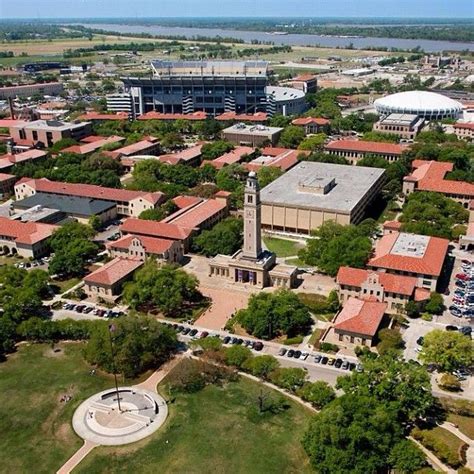A Flying Tigers Eye View Of The Lsu Campus Lsu College Dream College