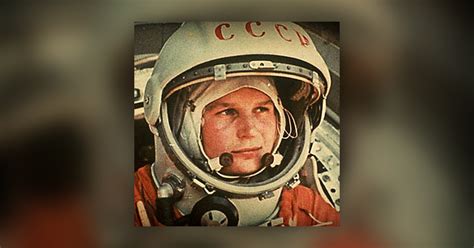His vostok 1 spacecraft orbited earth once in 1 hour 29 minutes at a maximum altitude of 187 miles. வானம் வசப்படுமே - Yuri Gagarin - வானம் வசப்படுமே - Vaanam ...