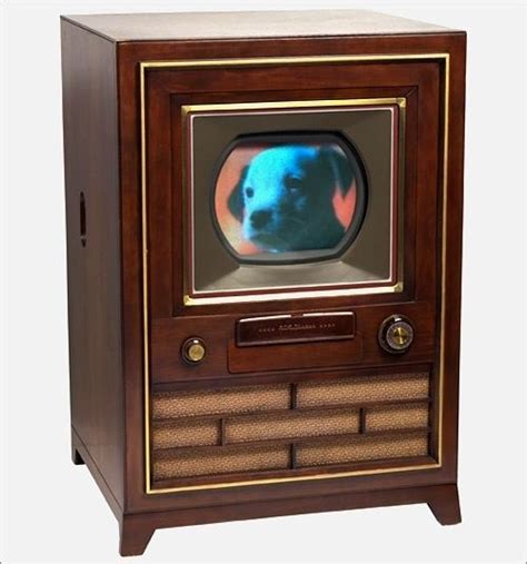 What Year Did The First Color Television Come Out Ghgfhghgh
