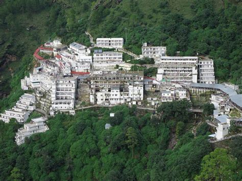 Vaishno devi is a temple town that's home to the famous vaishno devi mandir. Book Golden Temple and Maa Vaishno Devi Tour - 5 Days / 4 ...