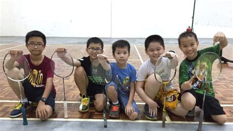 Badminton beginner kids first forehand stroke training malaysia 20140708 подробнее. 5 Reasons Why Your Child Should Start Playing Badminton ...