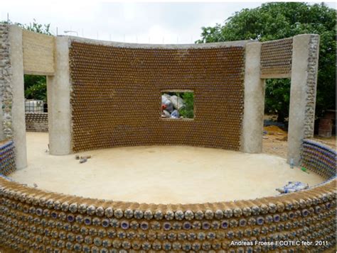 Plastic Bottles Filled With Sand This Is 20 X Stronger Than Brick Bottle House Plastic