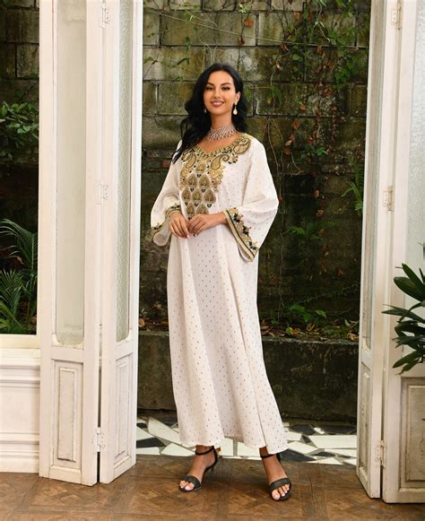 White Abaya Gold Embroidery Kaftan Light Luxury Style Dress Dubai