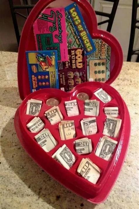 This valentine's day, why don't you try making him something special with these fun ideas, i'm sure he'll appreciate the personal touch! 17 Romantic DIY Valentine's Gifts for Him « inspiredesign ...