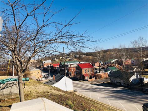 Downtown Hermann Missouri Paul Chandler 2019 Downtown Street View