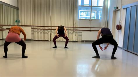 De Haarlemse Balletschool Online Oefeningen Moderne Dans 1 Met Muziek