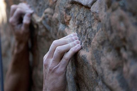 Learn How To Use Nine Basic Types Of Climbing Handholds