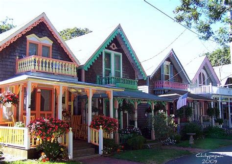 Love This Row Of Colorful Cottages Victorian Houses Pinterest