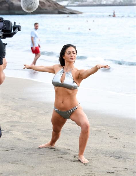 Casey Batchelor Sexy Yoga Photos The Fappening